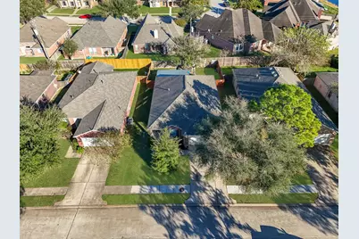 3115 Centennial Village Drive, Pearland, TX 77584 - Photo 28