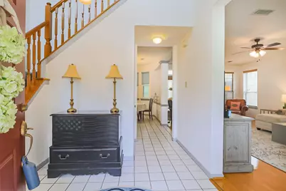 71 W Indian Sage Circle, The Woodlands, TX 77381 - Photo 4