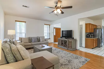 71 W Indian Sage Circle, The Woodlands, TX 77381 - Photo 8