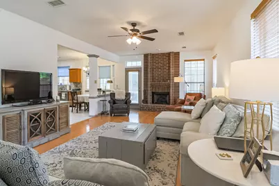 71 W Indian Sage Circle, The Woodlands, TX 77381 - Photo 6