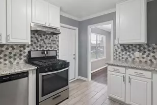1435 Ogilvie St, Houston, TX 77017 - Photo 10