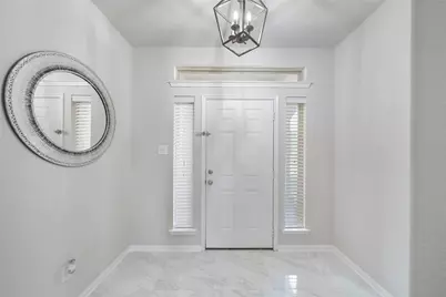 9303 Fuqua Breeze Drive, Houston, TX 77075 - Photo 4