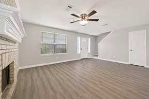 8617 Mapletwist St, Houston, TX 77083 - Photo 10