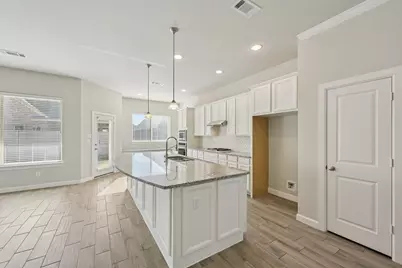 2542 Deerwood Heights Lane, Manvel, TX 77578 - Photo 10