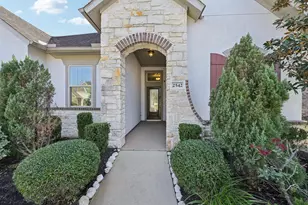 2542 Deerwood Heights Ln, Manvel, TX 77578 - Photo 2