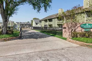 14777 Wunderlich Dr, Houston, TX 77069 - Photo 2