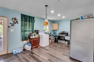137 County Rd 5023, Cleveland, TX 77327 - Photo 8