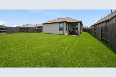 13025 Ocean Breeze Lane, La Marque, TX 77568 - Photo 4