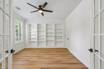 4607 Jade Green Court, Houston, TX 77059 - Photo 8