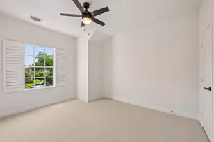 4607 Jade Green Ct, Houston, TX 77059 - Photo 36