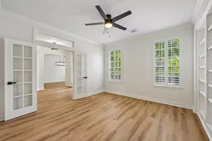 4607 Jade Green Ct, Houston, TX 77059 - Photo 8