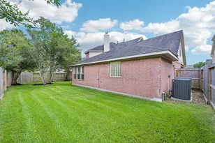 4607 Jade Green Ct, Houston, TX 77059 - Photo 42