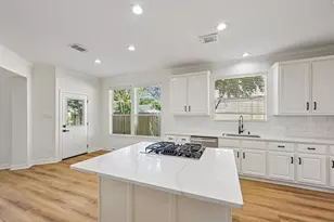 4607 Jade Green Ct, Houston, TX 77059 - Photo 20