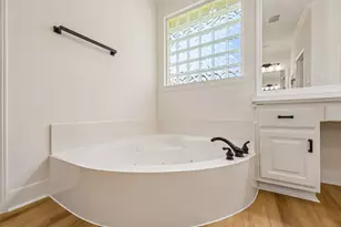 4607 Jade Green Ct, Houston, TX 77059 - Photo 26