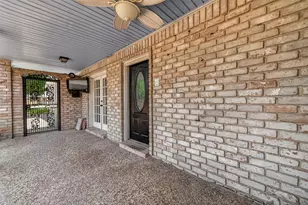 2718 Kissing Camel Ct, Missouri City, TX 77459 - Photo 6
