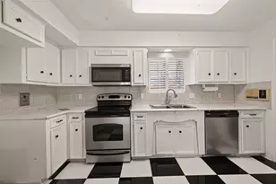 2718 Kissing Camel Ct, Missouri City, TX 77459 - Photo 18
