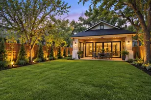 2029 Singleton St, Houston, TX 77008 - Photo 12