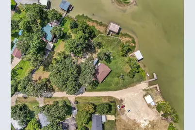 361 S Lakeside Drive, Huntsville, TX 77320 - Photo 32