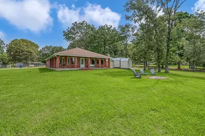 361 S Lakeside Drive, Huntsville, TX 77320 - Photo 30