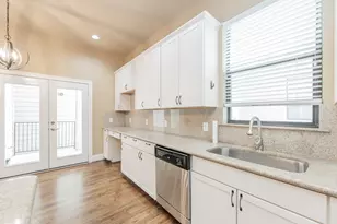 5209 Schuler St, Houston, TX 77007 - Photo 6