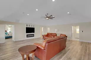 441 Southwood Shores Dr, Coldspring, TX 77331 - Photo 6