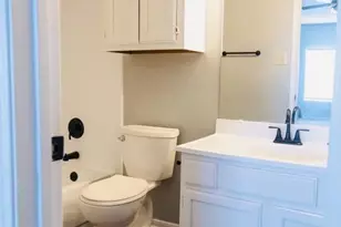 7284 Regency Square Ct, Houston, TX 77036 - Photo 18