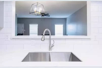 7284 Regency Square Court #7284, Houston, TX 77036 - Photo 6