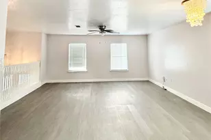 12210 Cliffgate Dr, Houston, TX 77072 - Photo 10