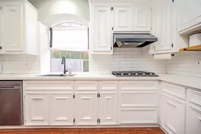 1904 Summer Reef Drive, League City, TX 77573 - Photo 14