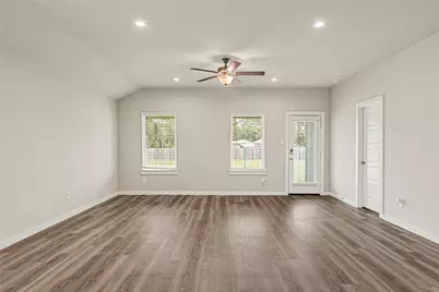230 Alder Loop, Anahuac, TX 77514 - Photo 10
