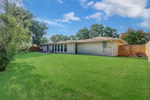 4814 Burning Tree Dr, Baytown, TX 77521 - Photo 40