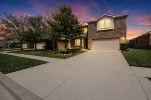 8207 Running Brook Ln, Richmond, TX 77469 - Photo 2