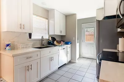 134-136 Sendero Drive, Huntsville, TX 77340 - Photo 6