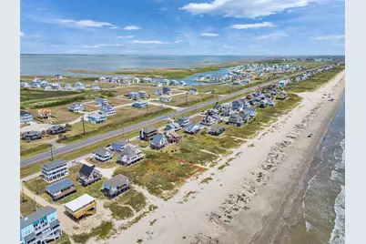 21316 Gulf Drive, Galveston, TX 77554 - Photo 4