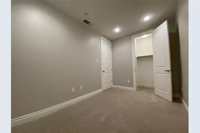 510 Lovett Boulevard #204, Houston, TX 77006 - Photo 14