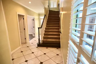 2104 Bancroft Street, Houston, TX 77027 - Photo 10