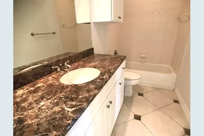 2104 Bancroft Street, Houston, TX 77027 - Photo 12