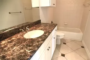 2104 Bancroft St, Houston, TX 77027 - Photo 12