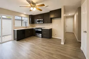 12417 S Dairy Ashford Rd, Houston, TX 77099 - Photo 4