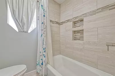 711 Lodgehill Lane, Houston, TX 77090 - Photo 24