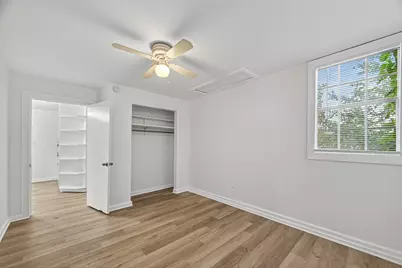 105 Clear Lake Road, Highlands, TX 77562 - Photo 14