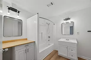 105 Clear Lake Rd, Highlands, TX 77562 - Photo 32