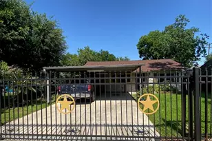 6623 Cresthill St, Houston, TX 77033 - Photo 1