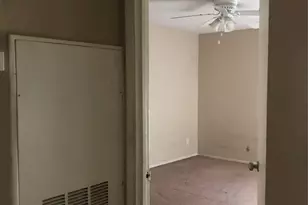 12615 Brookglade Cir, Houston, TX 77099 - Photo 10