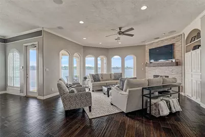 13625 Lakeside Place Drive, Willis, TX 77318 - Photo 14