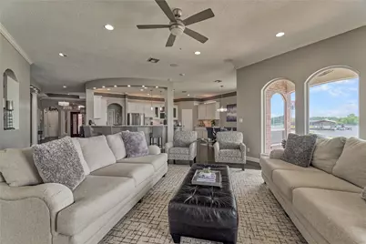 13625 Lakeside Place Drive, Willis, TX 77318 - Photo 18