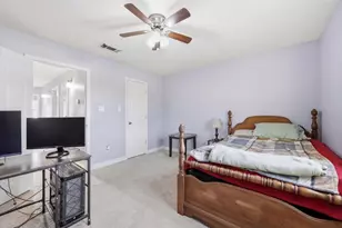 4404 Kitty Chapin Ave, Orange, TX 77632 - Photo 28