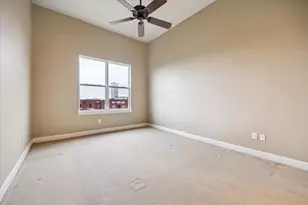 300 St Joseph Pkwy, Houston, TX 77002 - Photo 6