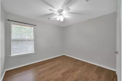 214 W Stedhill Loop Loop, Conroe, TX 77384 - Photo 20