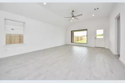 11703 Leafy Laurel Drive, Houston, TX 77066 - Photo 18
